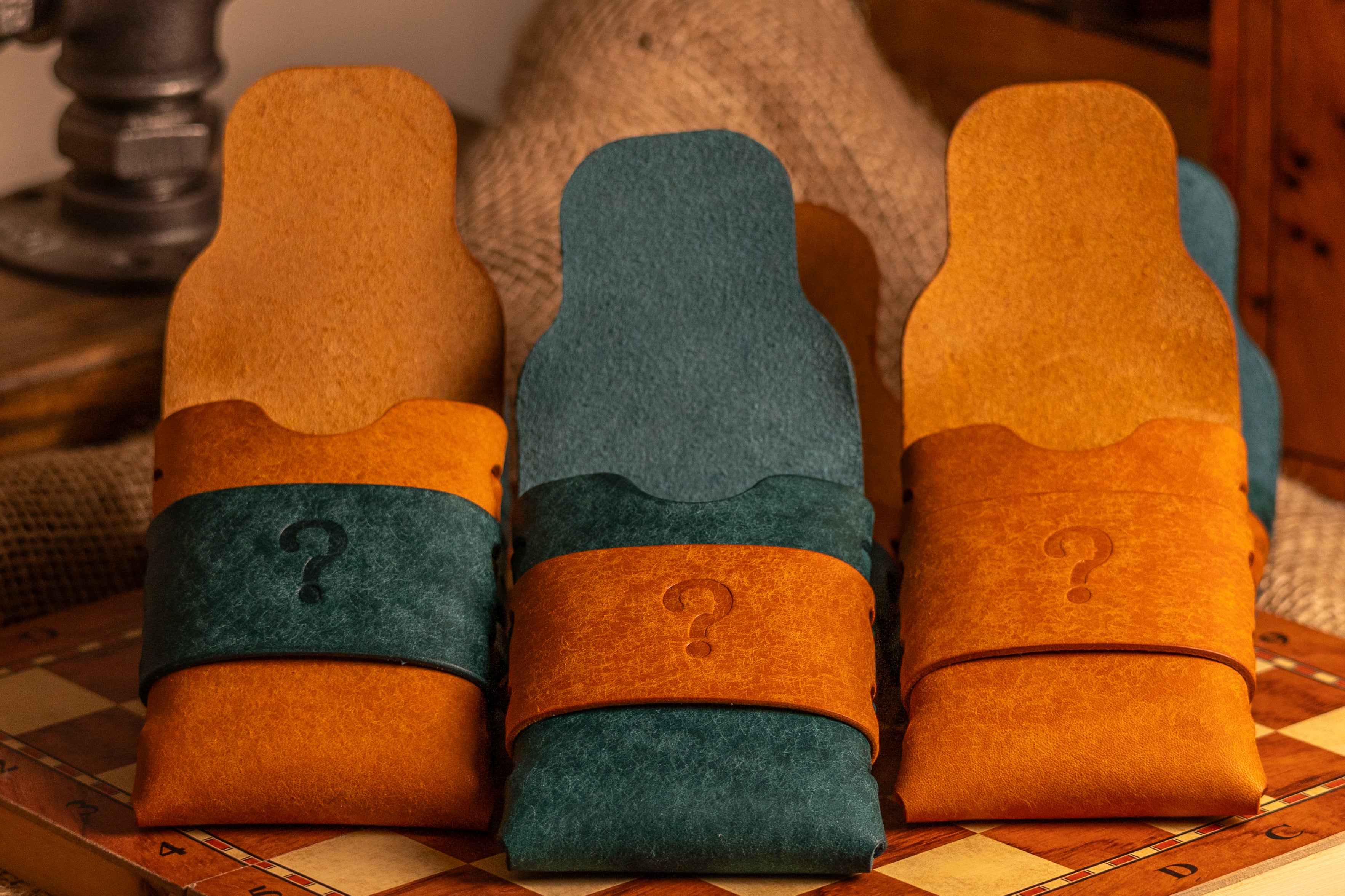 pueblo leather wallets 