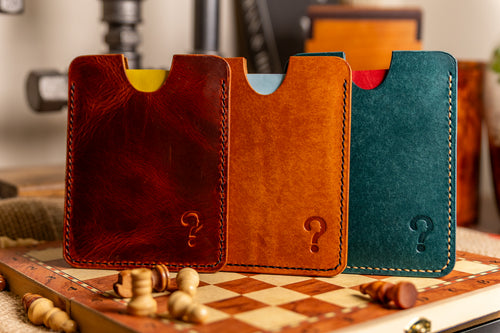 BANKABLE - Leather Sleeve