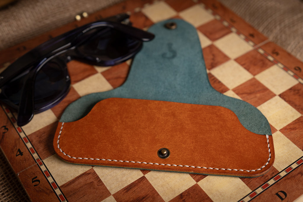 Handcrafted Leather Glasses Case – Italian Pueblo Leather